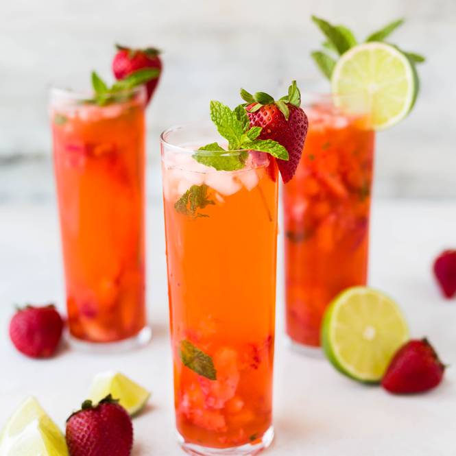 lemon and strawberry juices